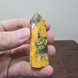 Realgar Crystal Tower #N